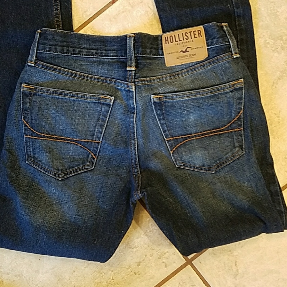 Hollister Button Fly 29x32